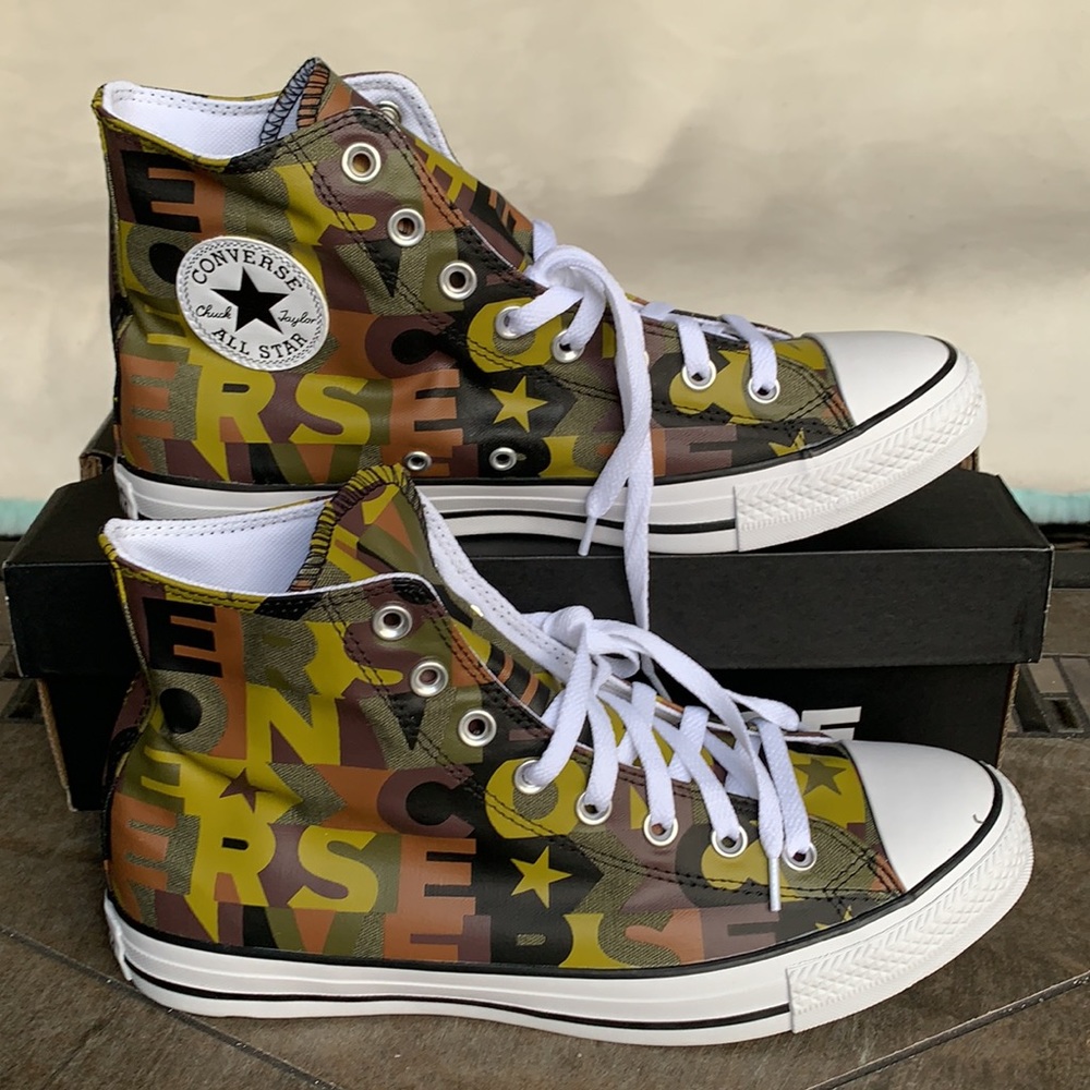 CONVERSE CTAS HI DARK MOSS/BLACK/WHITE WMNS - Picture 2 of 14